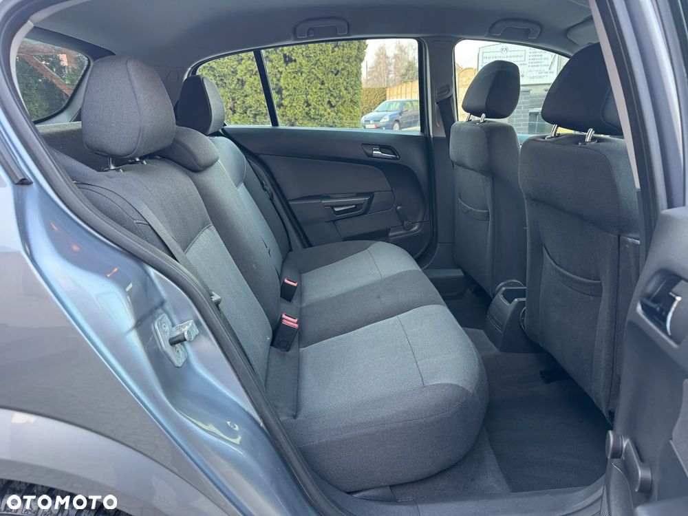 Opel Astra 1.6 Edition - 30