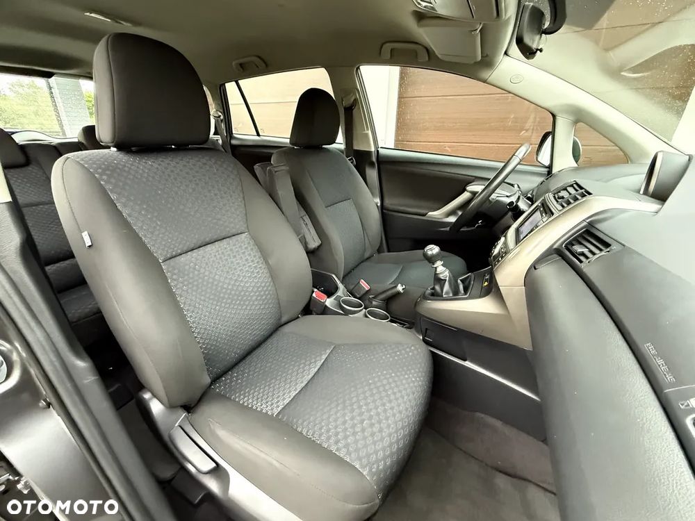 Toyota Verso 1.8 Edition - 27