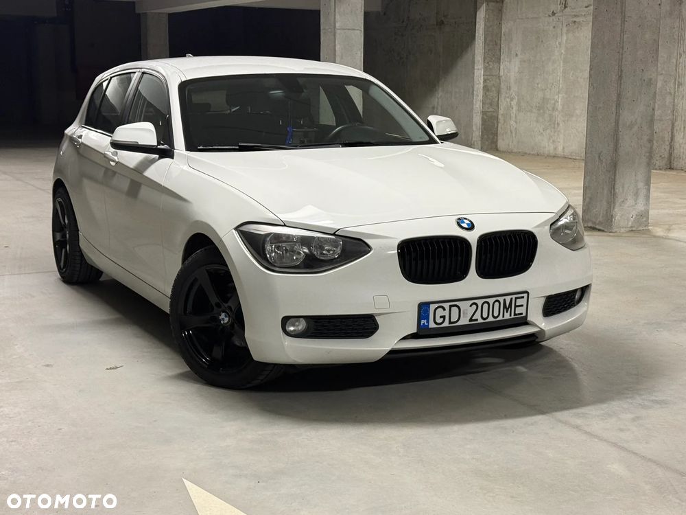 BMW Seria 1 116d EfficientDynamics Sport Line - 9