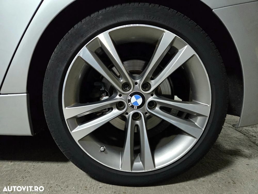 BMW Seria 3 320d Touring Aut. Efficient Dynamics Edition Blue Perf. Luxury Line - 18