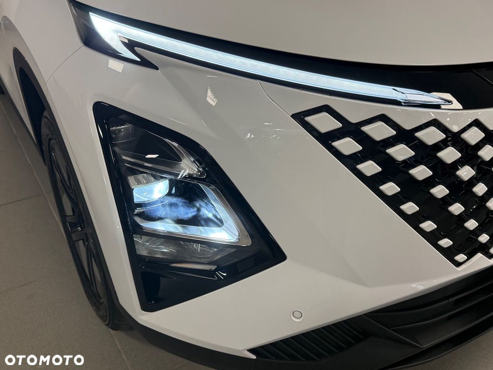 Omoda 5 1.5 T-GDI Hybrid Premium DHT - 9