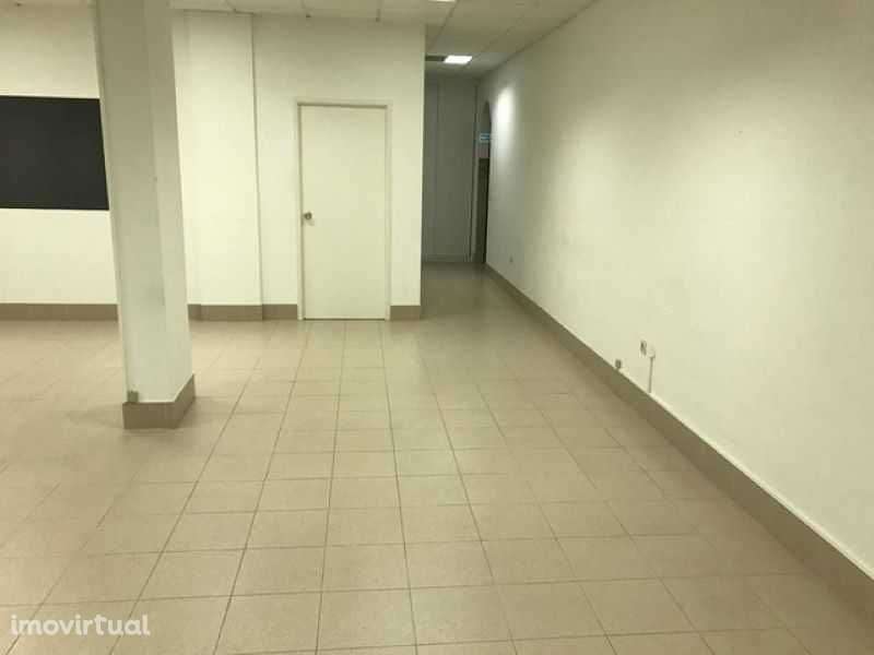 Local comercial em Pinhal Novo (Palmela) - Grande imagem: 5/11