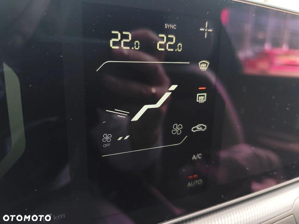 Kia K4 1.6 T-GDI GT Line - 25