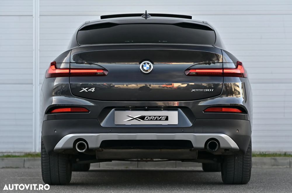 BMW X4 xDrive30i AT xLine - 12