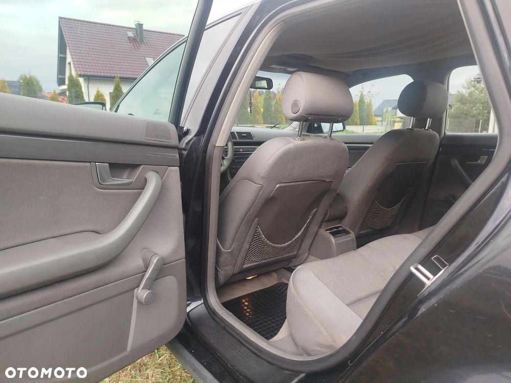 Audi A4 Avant 1.9 TDI Quattro - 10