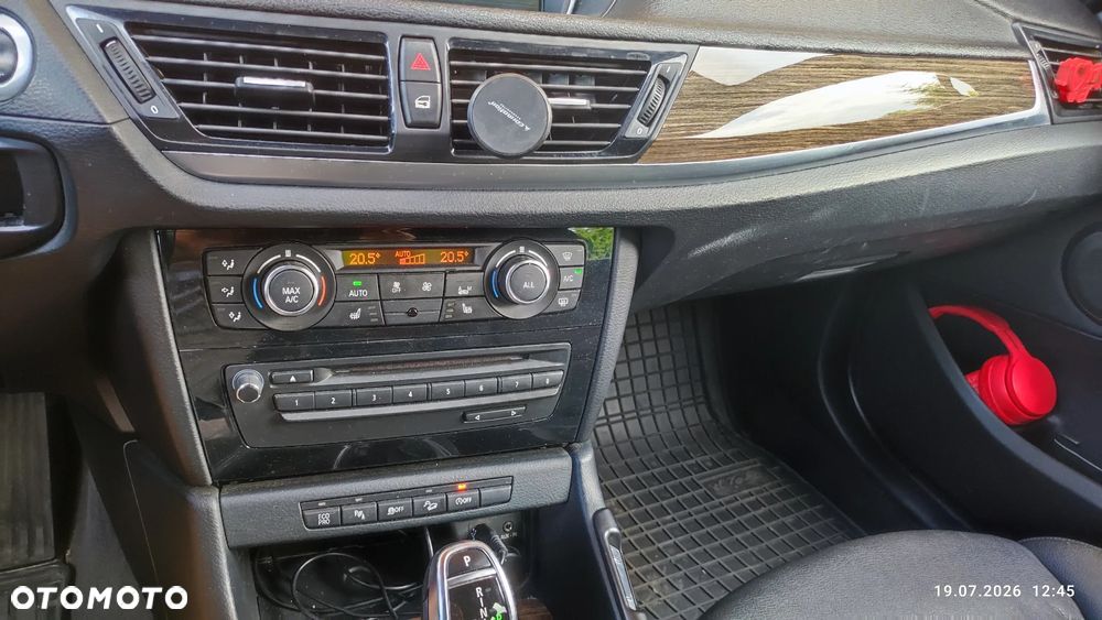 BMW X1 xDrive25d - 12