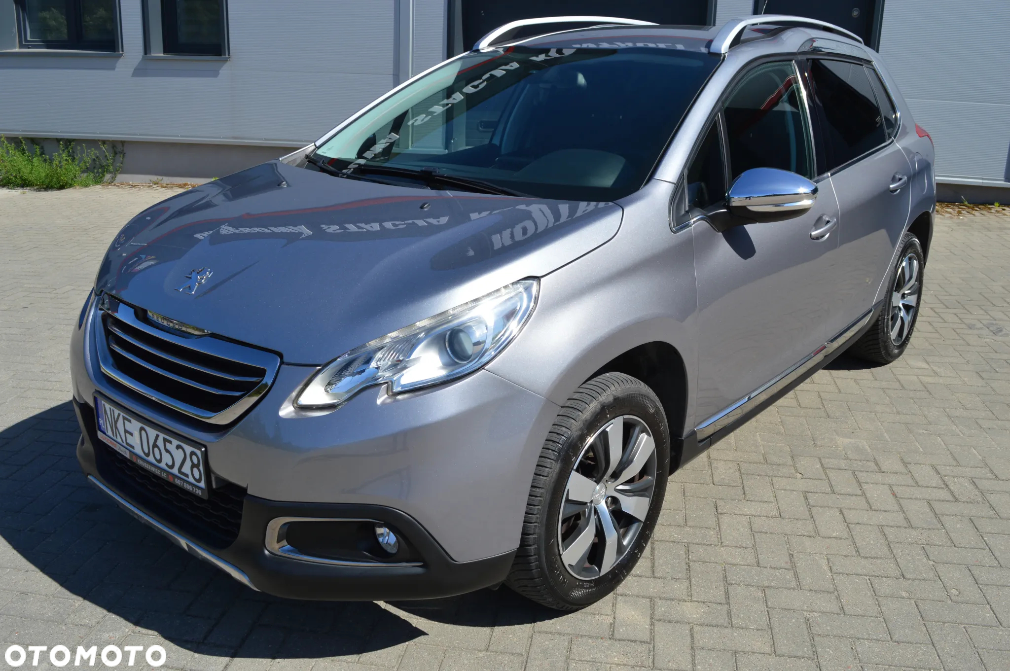 Peugeot 2008 1.6 VTi Allure - 4