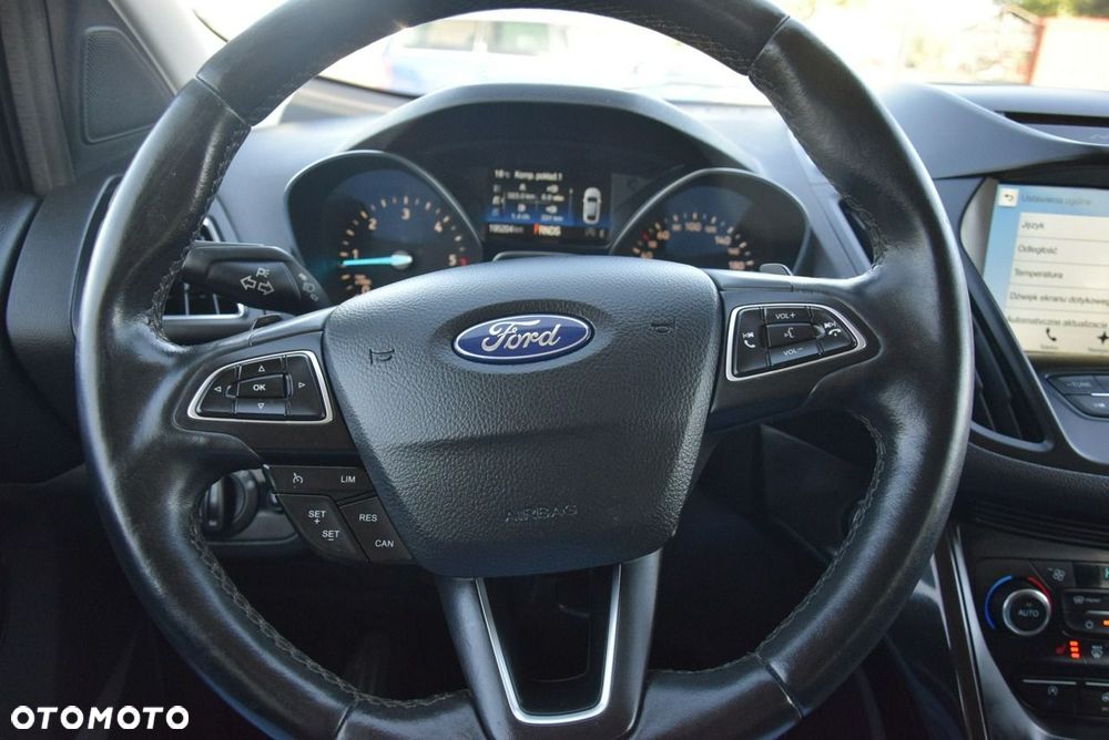 Ford Kuga 2.0 TDCi 4x4 Titanium - 21