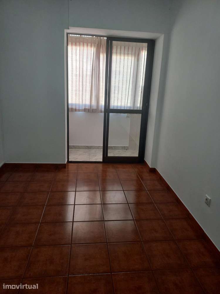 Apartamento T2 Em frente ao estação de comboio - Grande imagem: 5/7