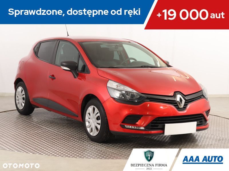 Renault Clio - 1