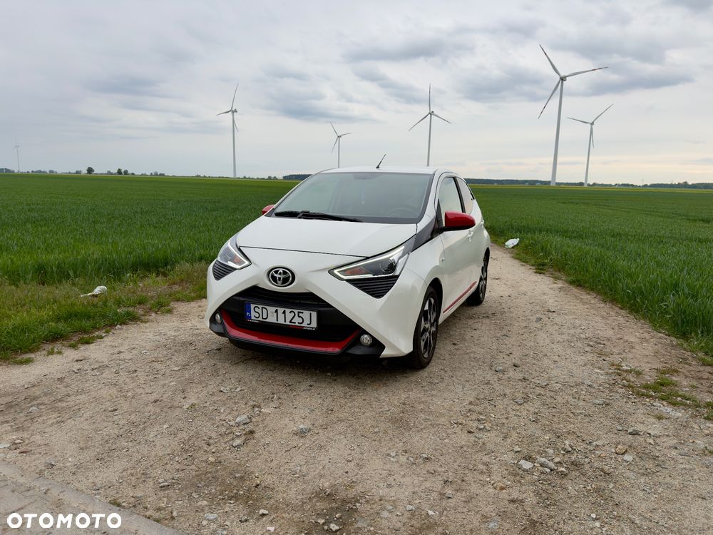 Toyota Aygo 1.0 VVT-i Color Edition - 2