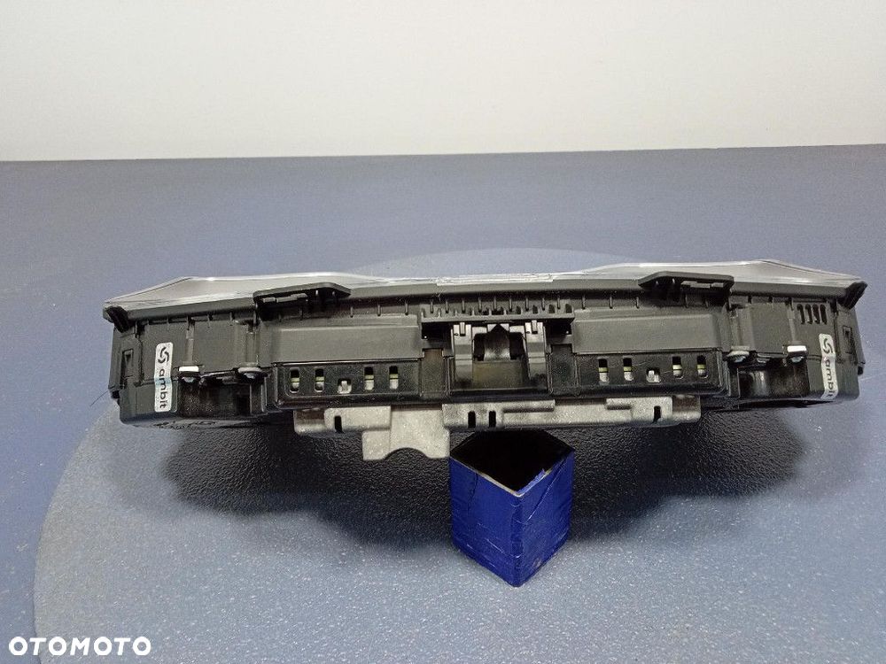 AUDI A4 B9 8W 2.0 TDI LICZNIK ZEGARY EUROPA 8W5920771B - 3