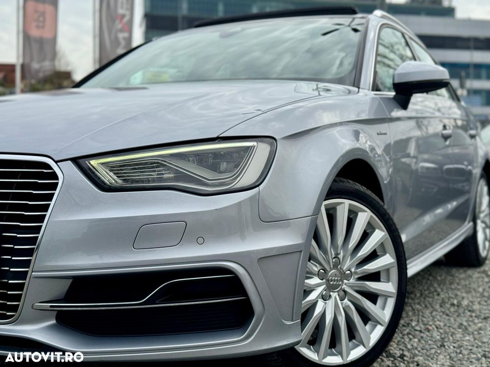 Audi A3 1.4 TFSI ack S line Sportpaket - 21