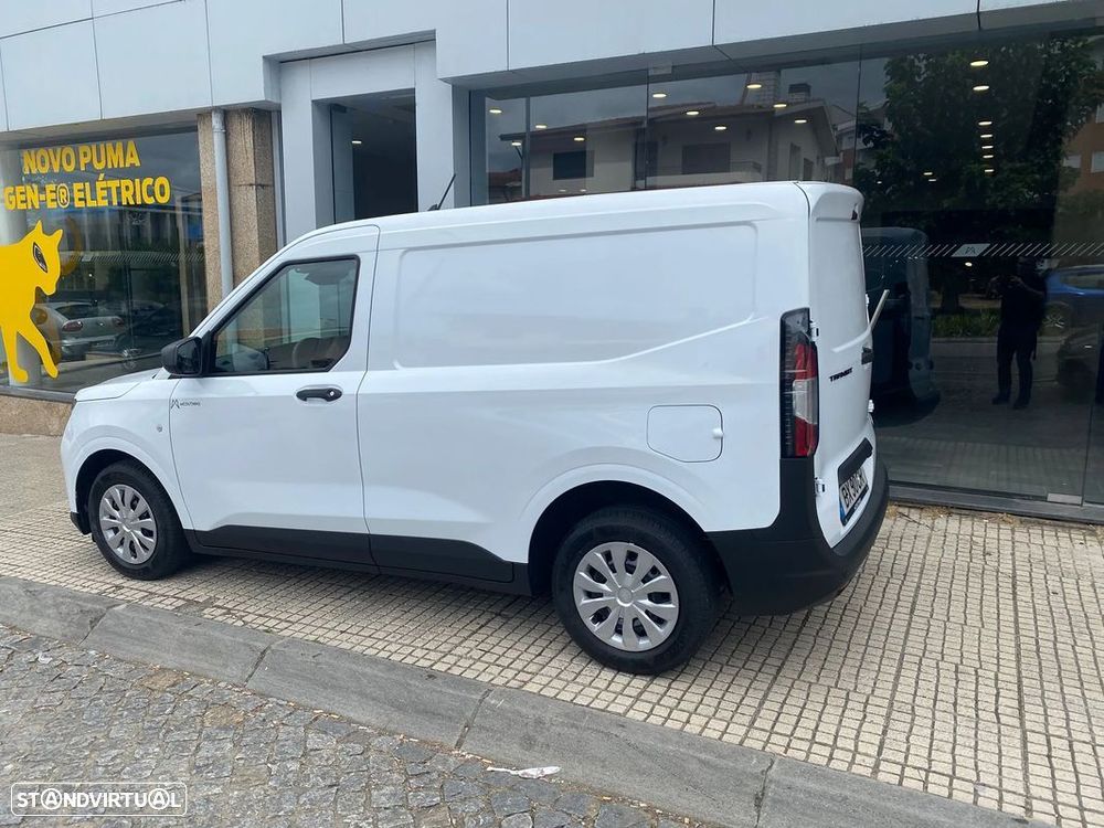 Ford Transit Courier 1.5 EcoBlue Van Trend - 3