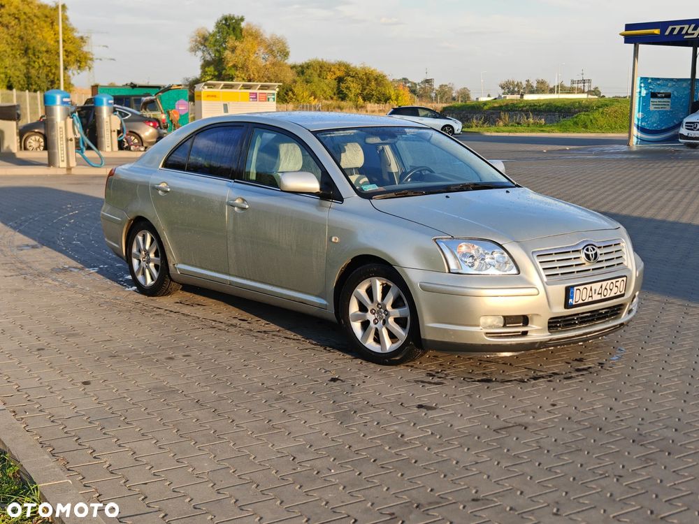 Toyota Avensis - 3