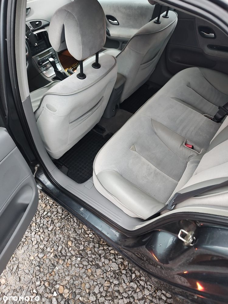 Renault Laguna - 6