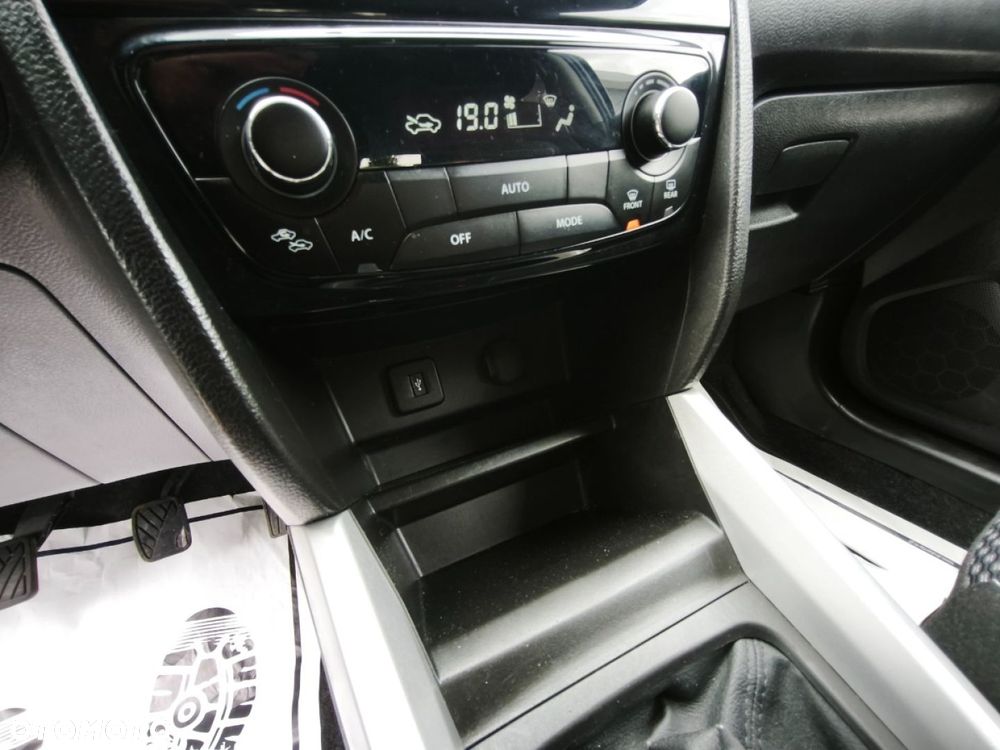 Suzuki Vitara - 12