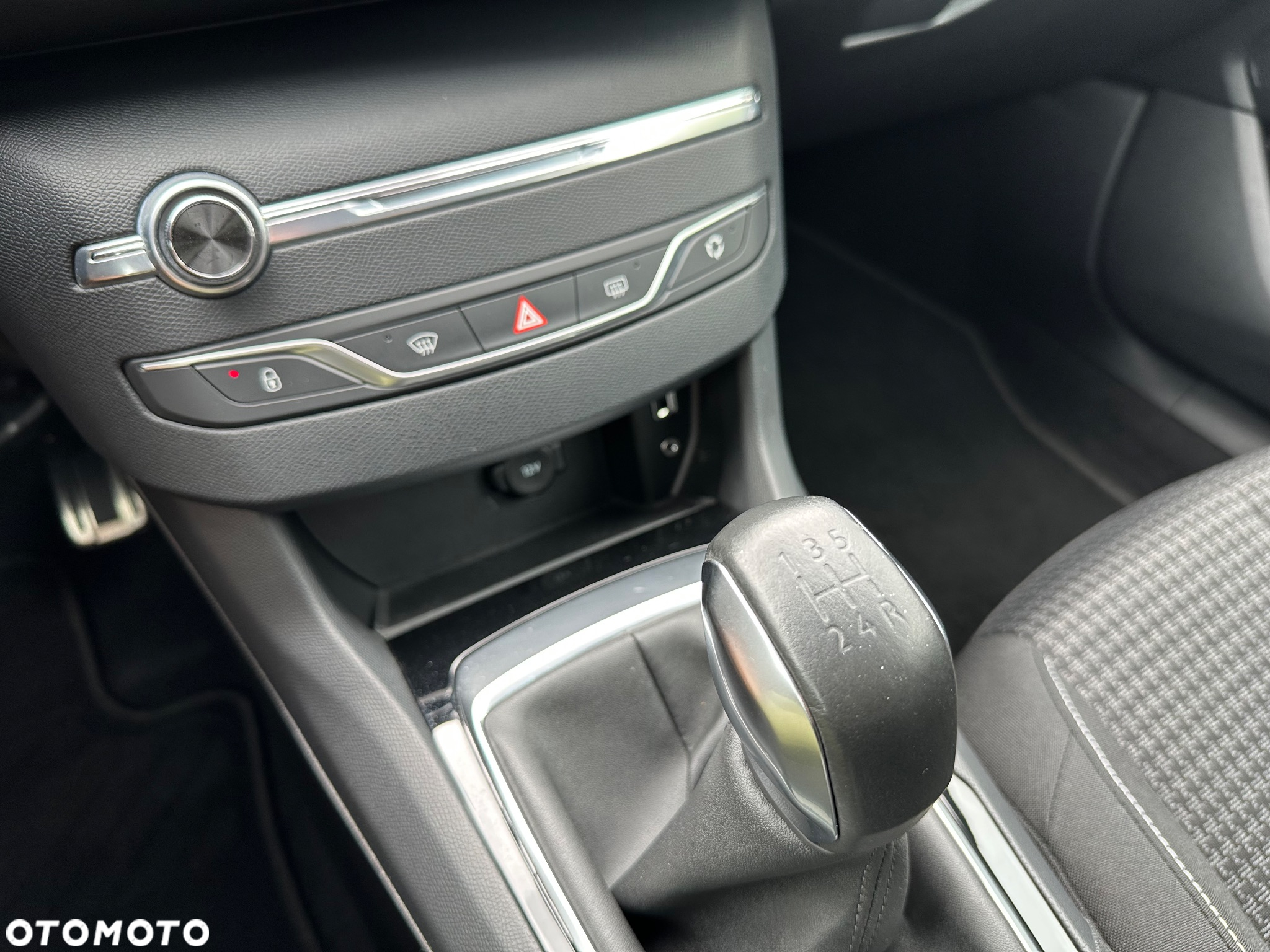 Peugeot 308 PureTech 110 Stop & Start Style - 32