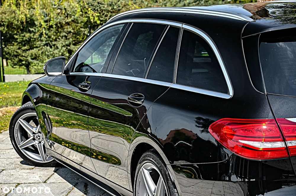 Mercedes-Benz Klasa C 250 7G-TRONIC AMG Line - 17