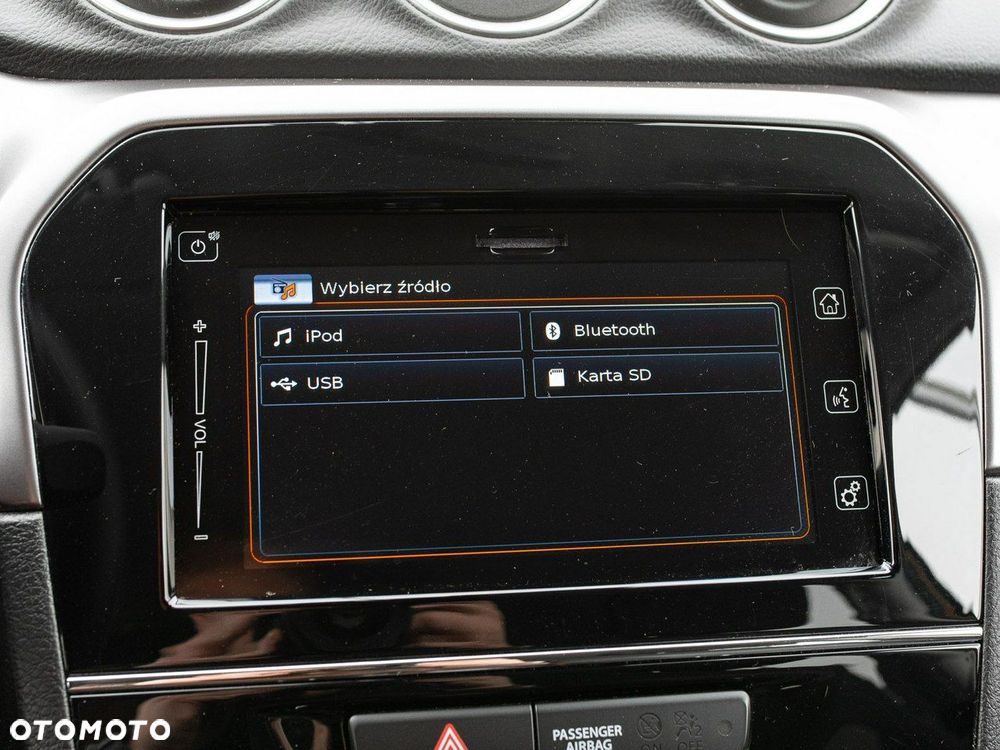 Suzuki Vitara 1.4 Boosterjet SHVS Premium 4WD - 25