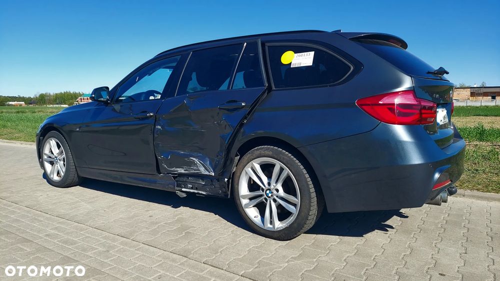 BMW Seria 3 330d xDrive Edition M Sport Shadow - 3