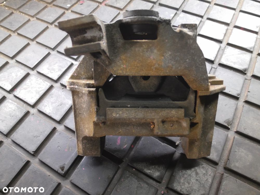 PODUSZKA SILNIKA FIAT STILO, BRAVO II 1.9 JTD OYGINAŁ 51775241 POSIADAM 2 SZT - 6