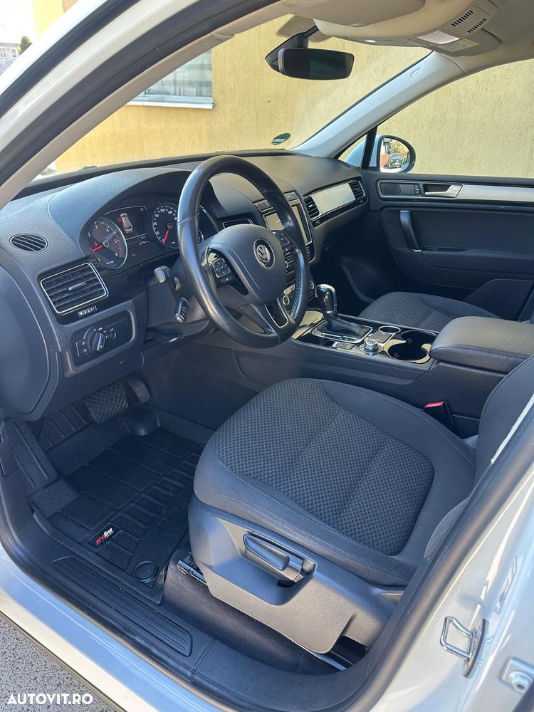 Volkswagen Touareg 3.0 V6 TDI SCR Blue Motion DPF Automatik - 12