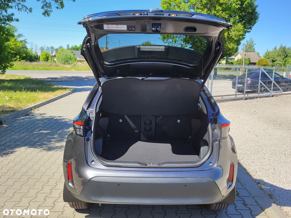 Toyota Yaris Cross Hybrid 1.5 Executive AWD - 27