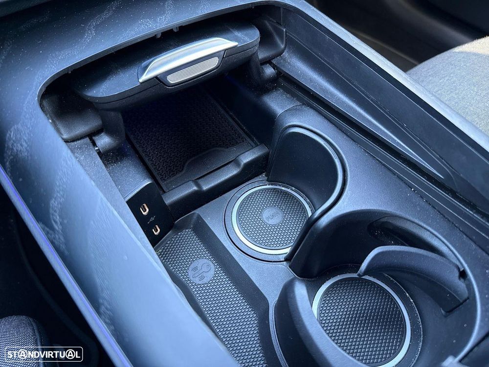 Mercedes-Benz E 300 de Avantgarde - 22
