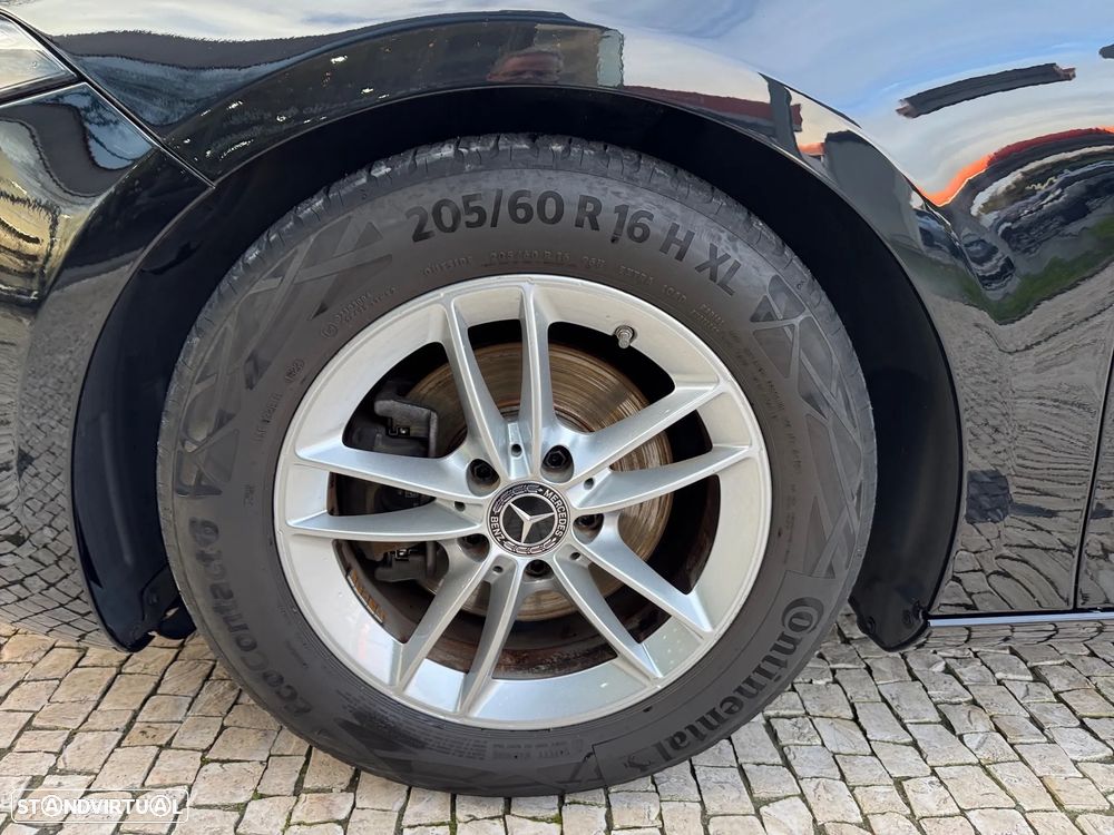 Mercedes-Benz A 180 d Style Plus Aut. - 11