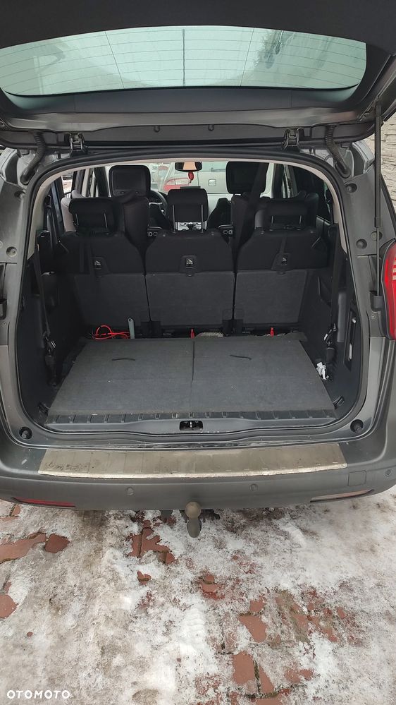 Peugeot 5008 - 14