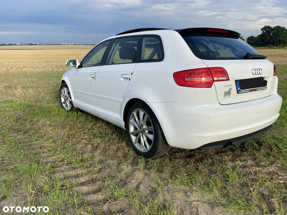 Audi A3 Sportback 2.0 TDI DPF Ambition - 3