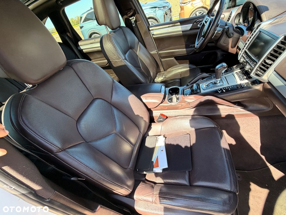 Porsche Cayenne S Tiptronic S - 31