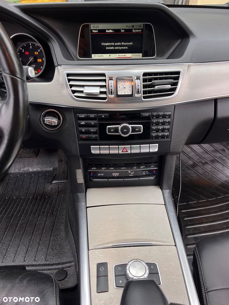 Mercedes-Benz Klasa E 200 BlueTEC 7G-TRONIC Elegance - 14