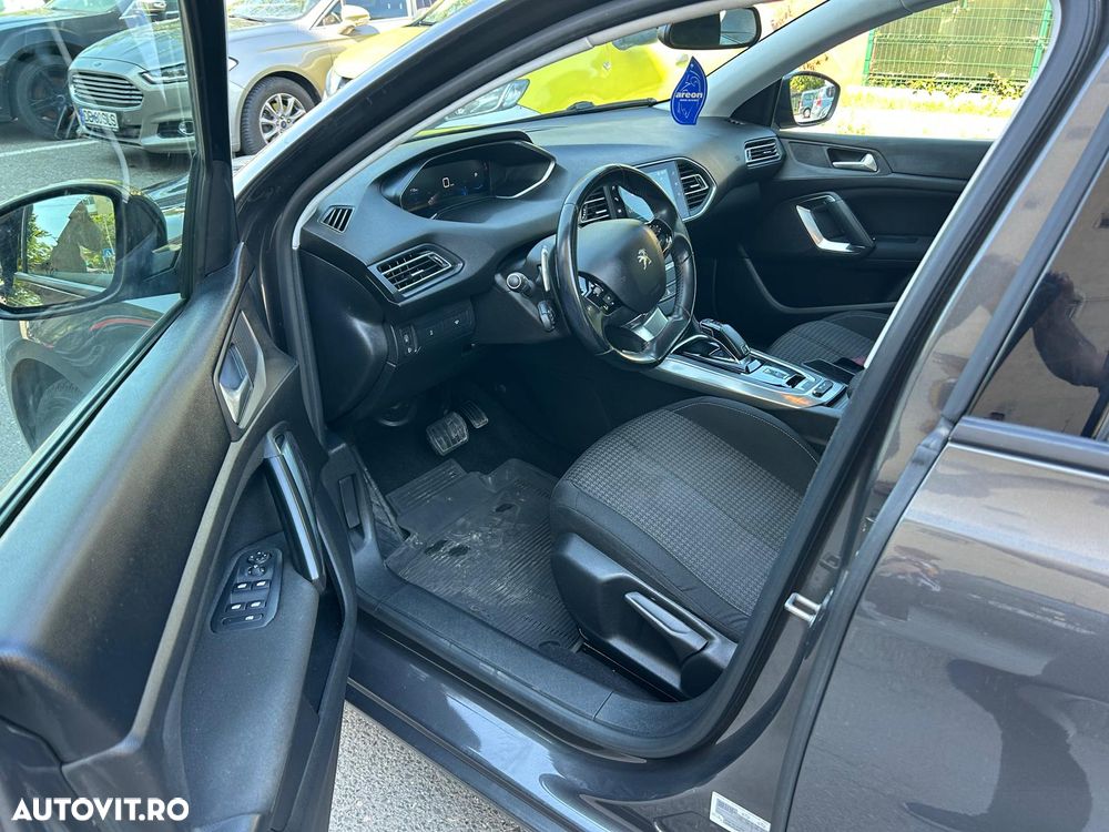 Peugeot 308 1.5 BlueHDi FAP STT EAT8 Allure Pack - 12