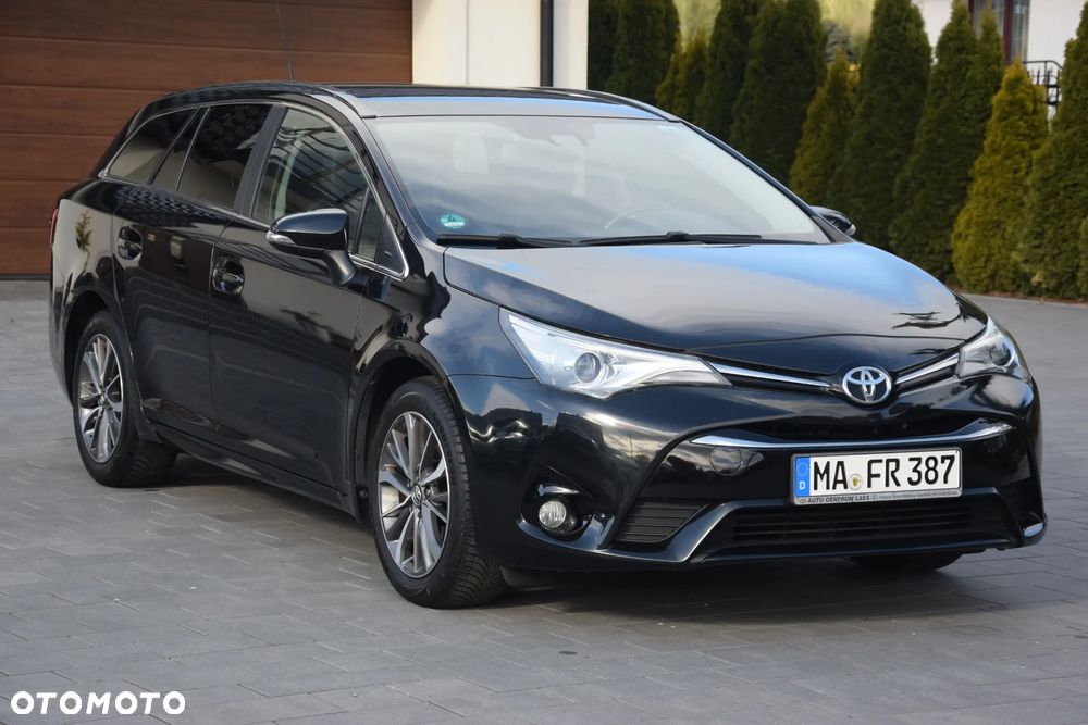 Toyota Avensis 1.8 Edition (2014) - 4