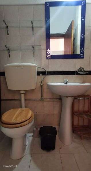 Arrendo T0 (senhora ou casal sem filhos) - Grande imagem: 4/8