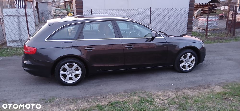 Audi A4 Avant 2.0 TDI Limited Edition - 7