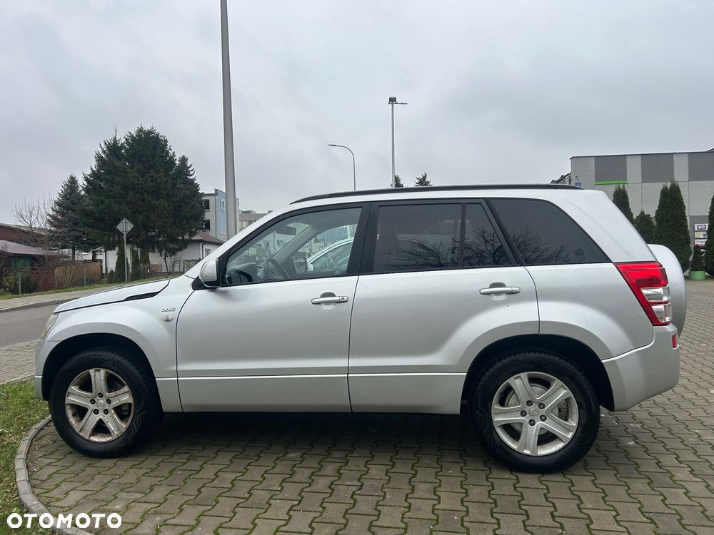 Suzuki Grand Vitara 1.9 DDiS Comfort DPF - 3