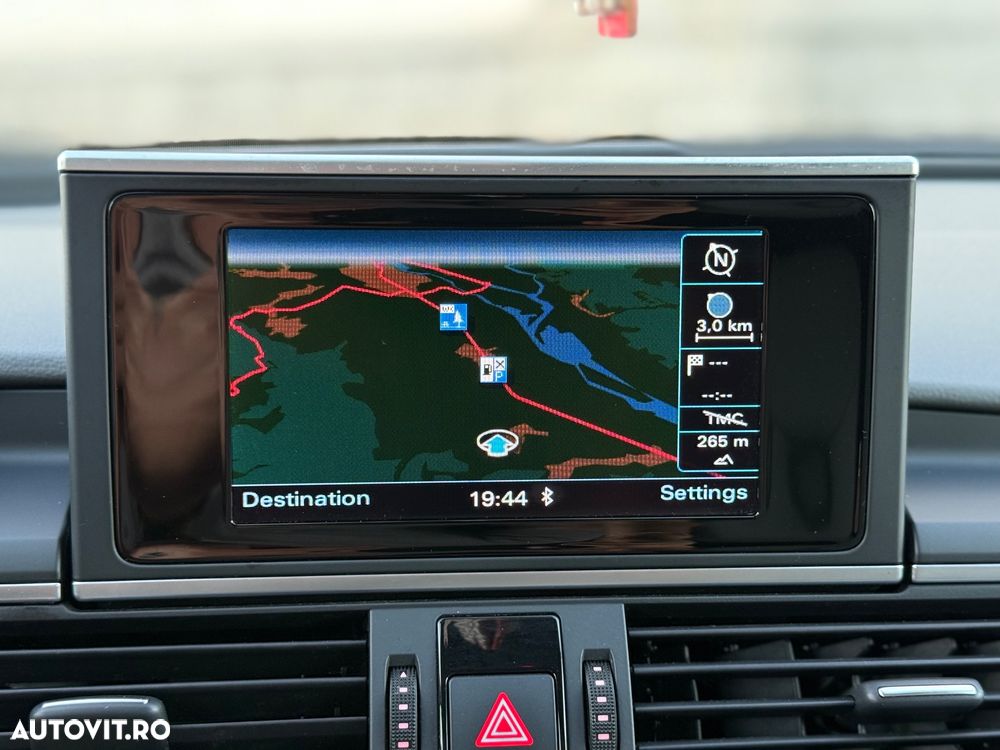 Audi A6 2.0 TDI Ultra DPF S tronic - 13