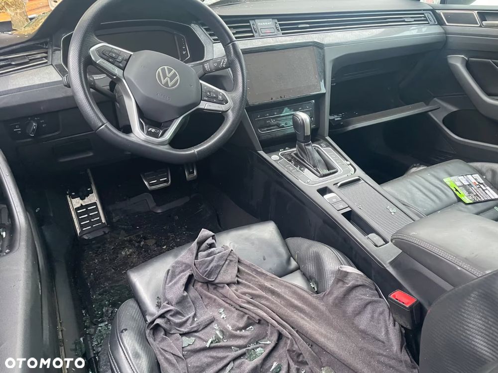 Volkswagen Passat 2.0 TDI BMT Highline DSG7 - 12