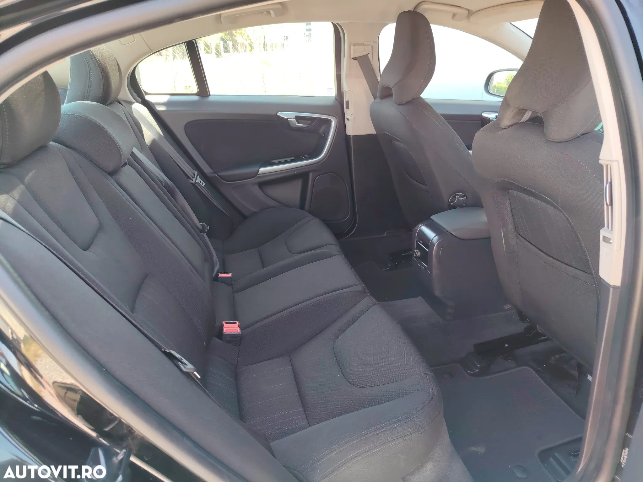 Volvo S60 D2 Start-Stop ECO Momentum - 6
