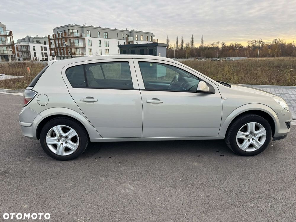 Opel Astra - 5