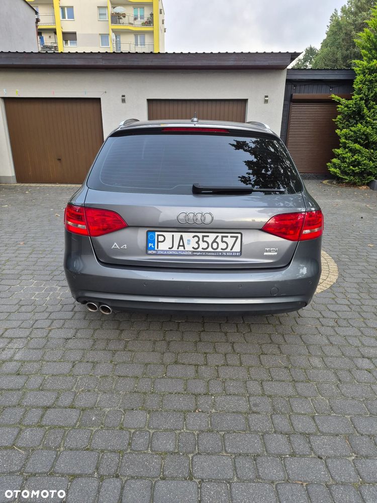 Audi A4 Avant - 17