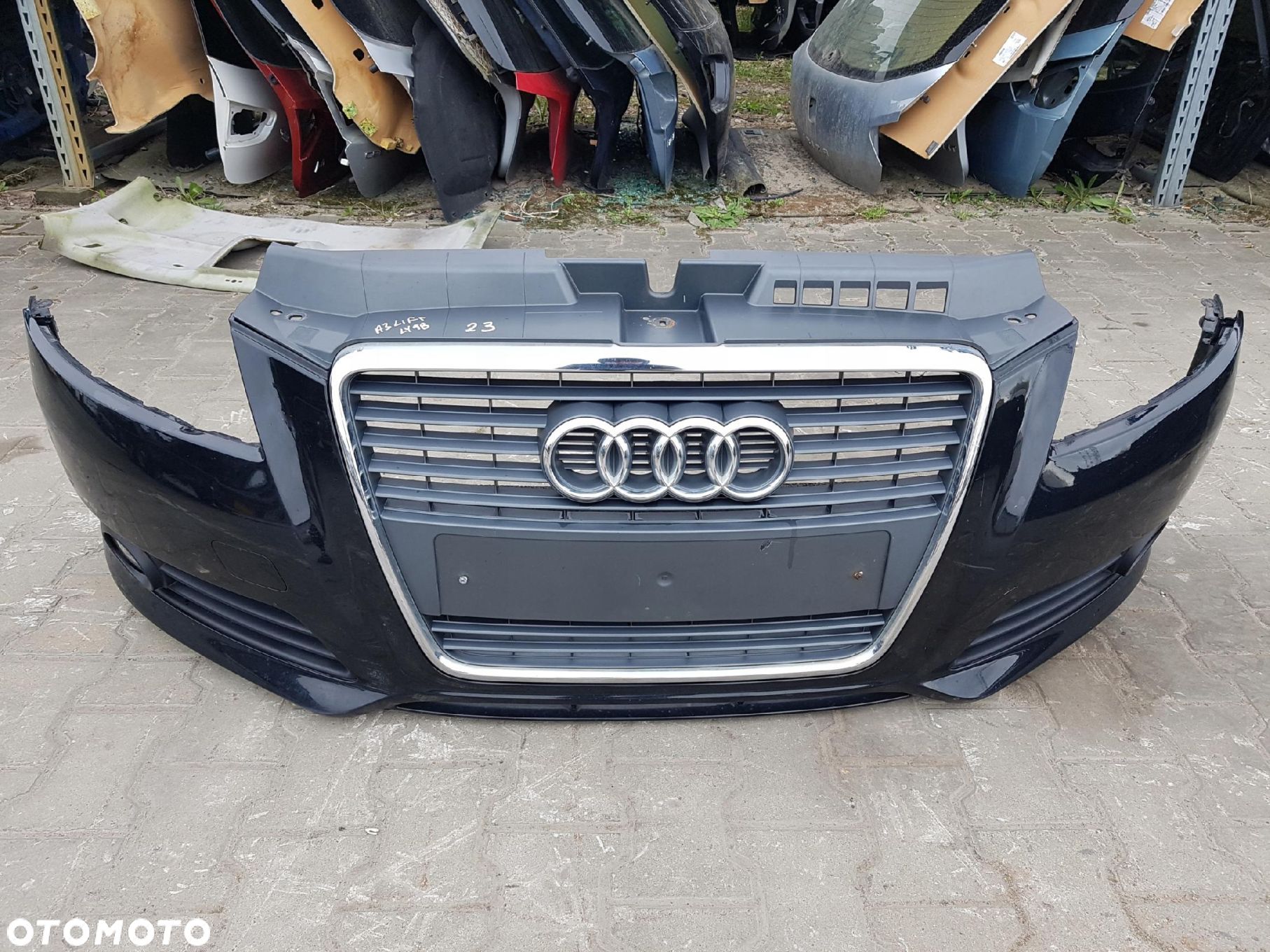 AUDI A3 8P LIFT 08-12r ZDERZAK PRZÓD GRILL LY9B - 1
