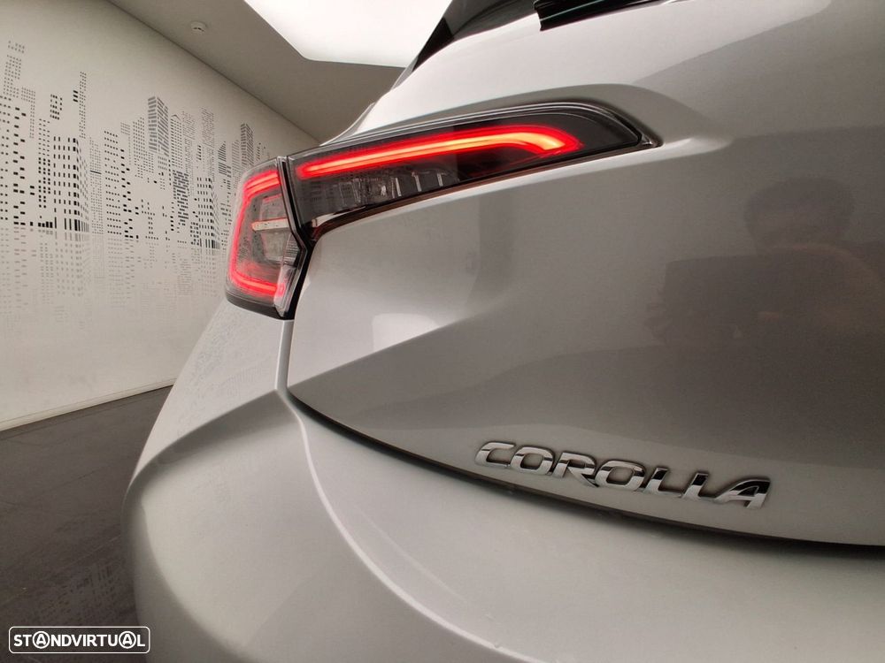 Toyota Corolla - 40