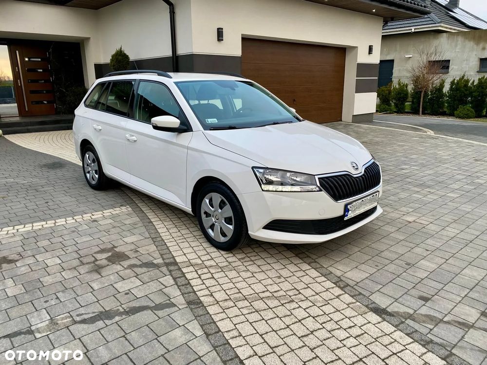 Skoda Fabia 1.0 Ambition - 8