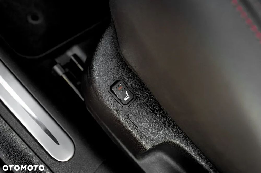 Alfa Romeo Giulietta 1750 TBi Veloce S TCT - 29