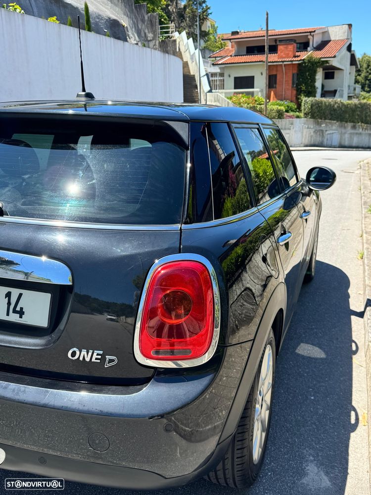 MINI 5 Portas One D - 3