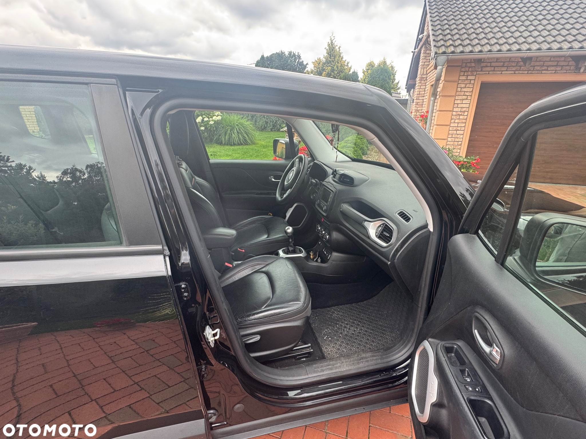 Jeep Renegade 1.6 E-TorQ Sport FWD - 6